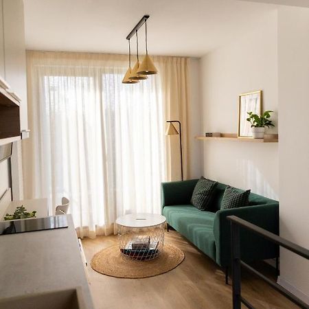 Studio 8 I One Bedroom Apartment I Airport I Therme Otopeni Ngoại thất bức ảnh